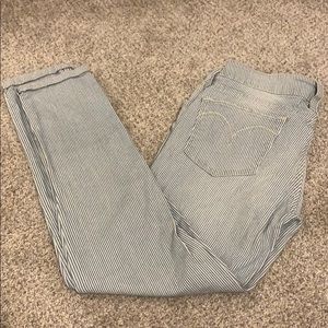 Levi pin stripe jeans